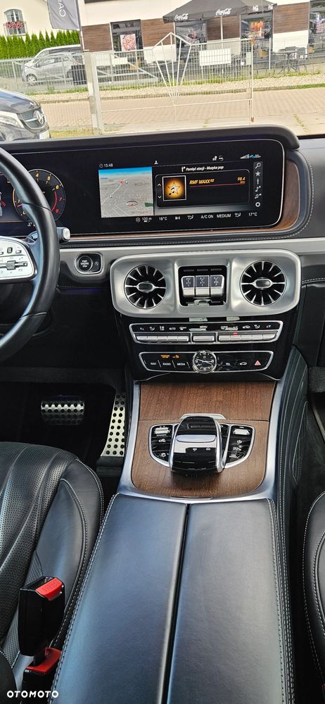 Mercedes-Benz Klasa G 500 Stronger Than Time Edition - 16