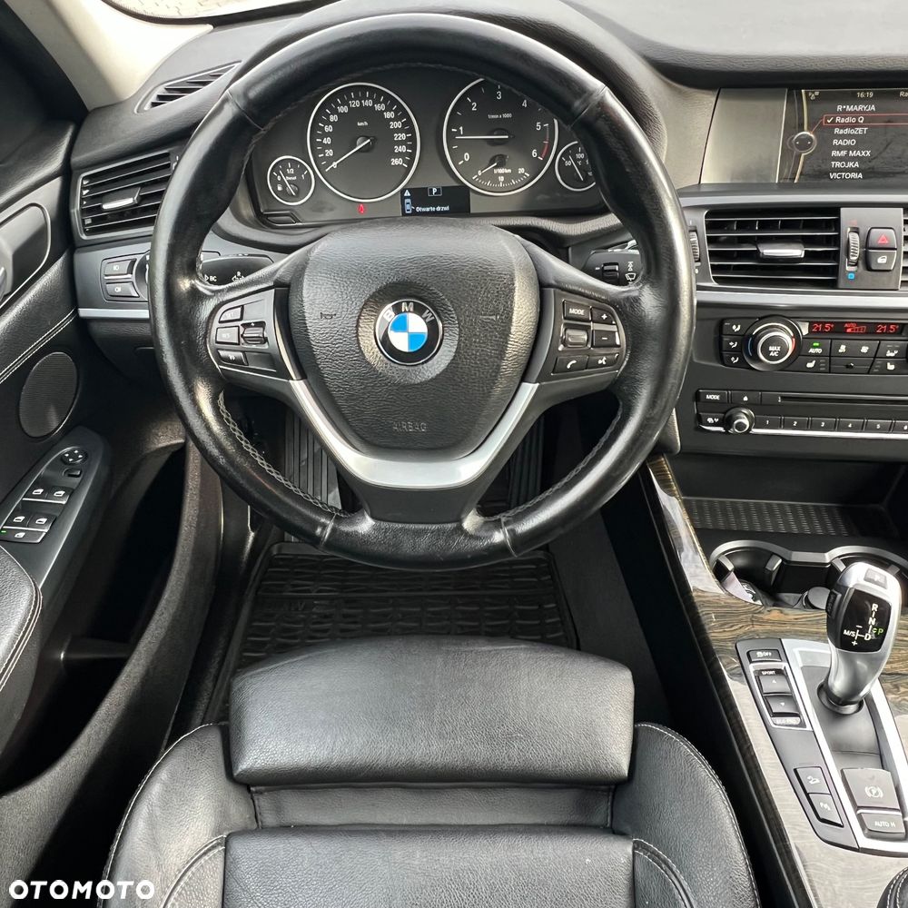 BMW X3 xDrive20d - 32