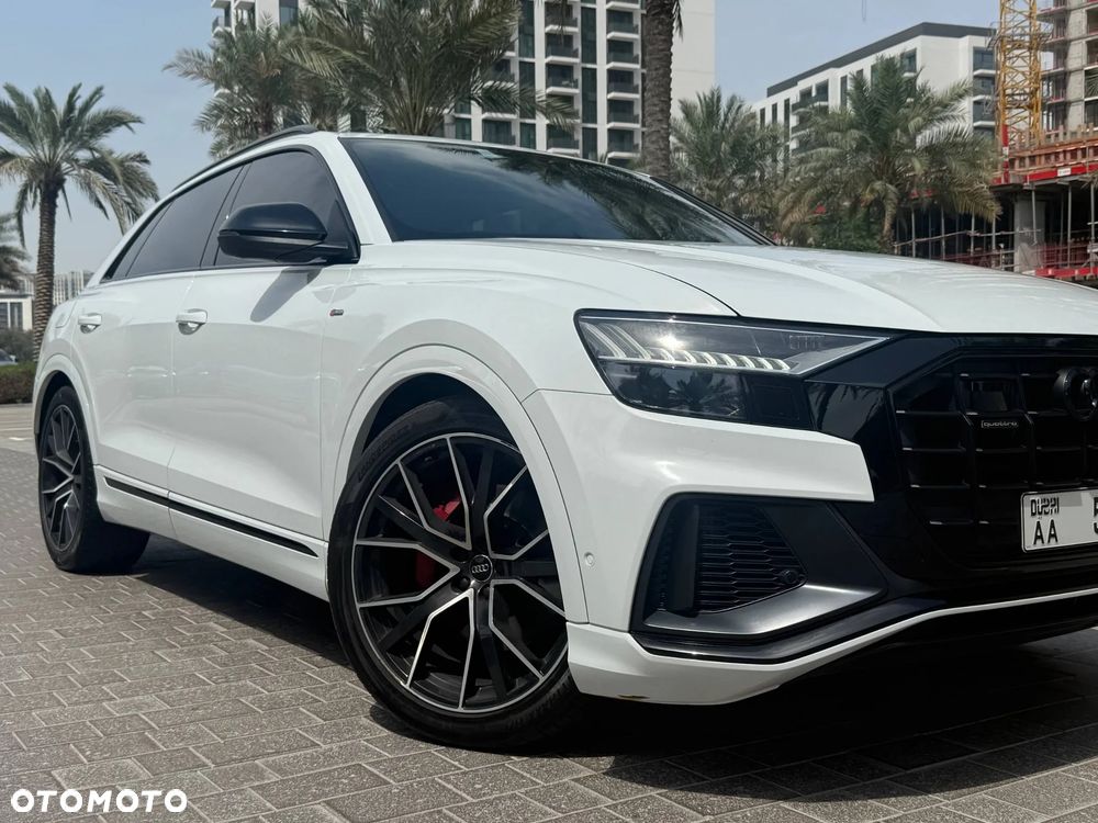 Audi Q8 - 2