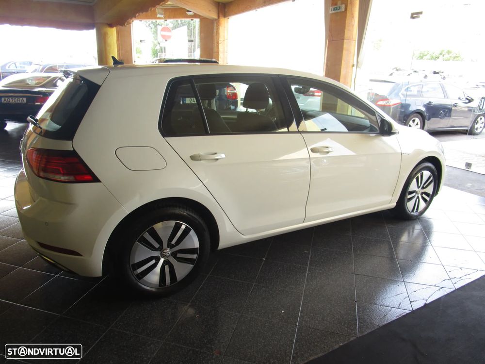 VW e-Golf AC/DC - 8