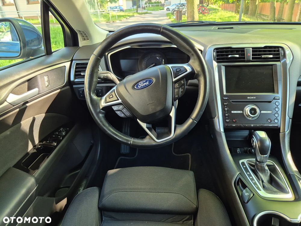 Ford Mondeo 2.0 Hybrid Titanium GPF - 28