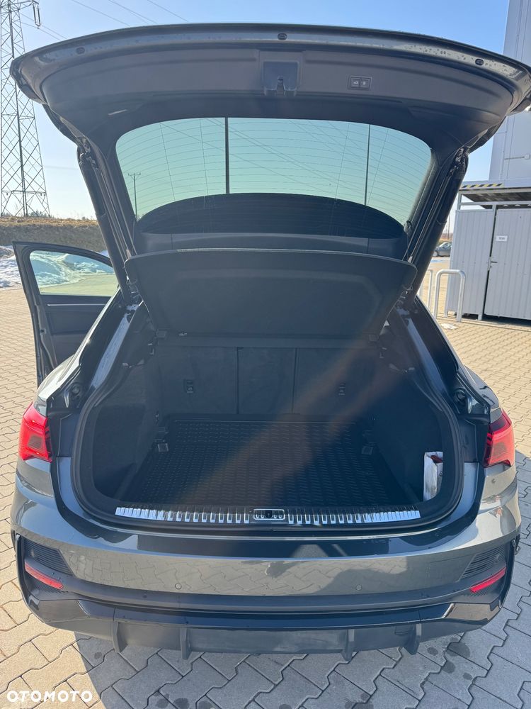 Audi Q3 Sportback 40 TDI Quattro S Line S tronic - 14