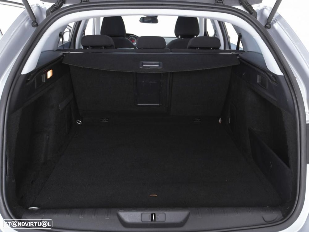 Peugeot 308 SW - 13