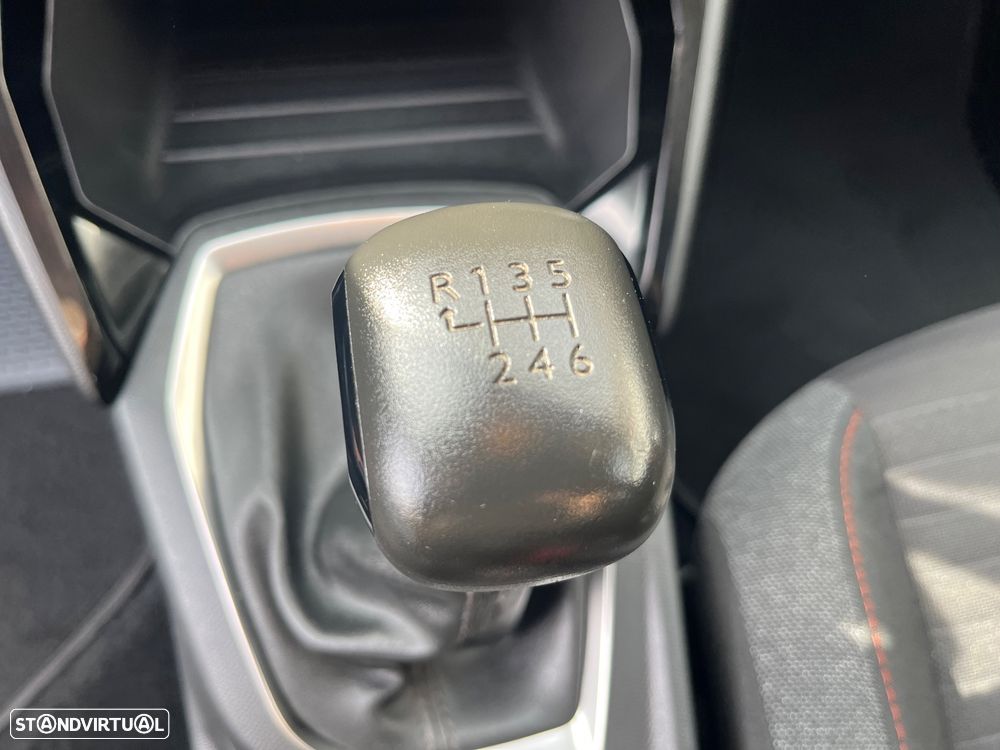 Peugeot 208 1.2 PureTech Active - 15