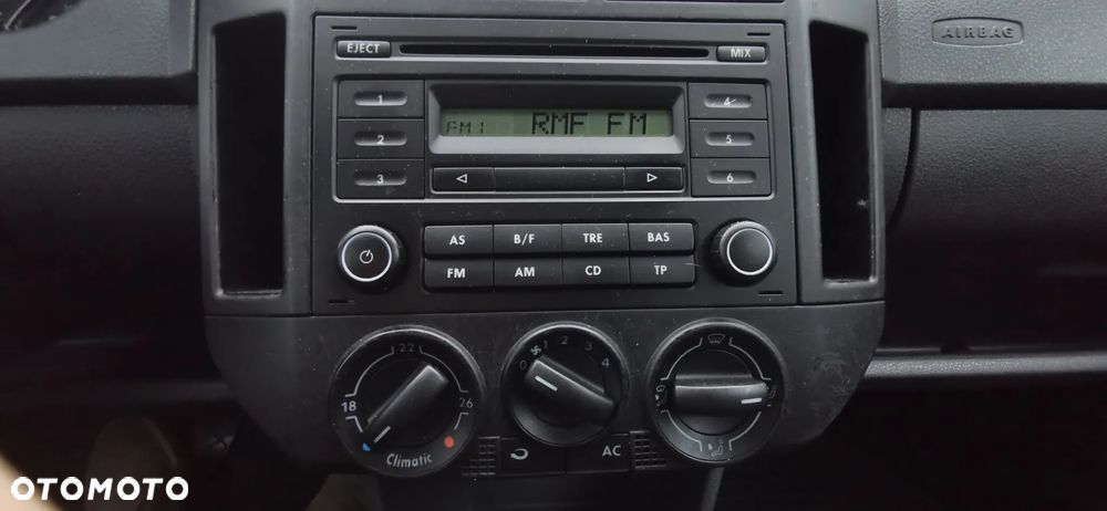 Volkswagen Polo - 17