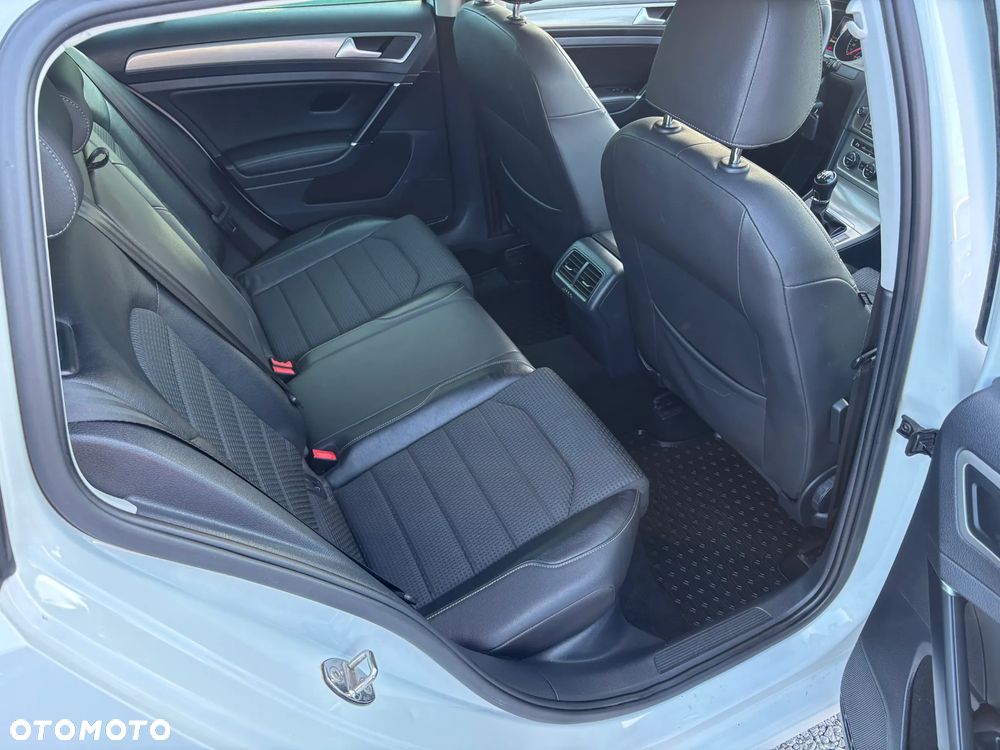 Volkswagen Golf 2.0 TDI (BlueMotion Technology) Highline - 7