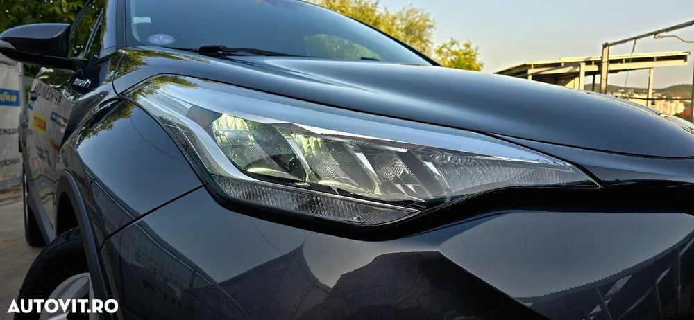 Toyota C-HR - 15