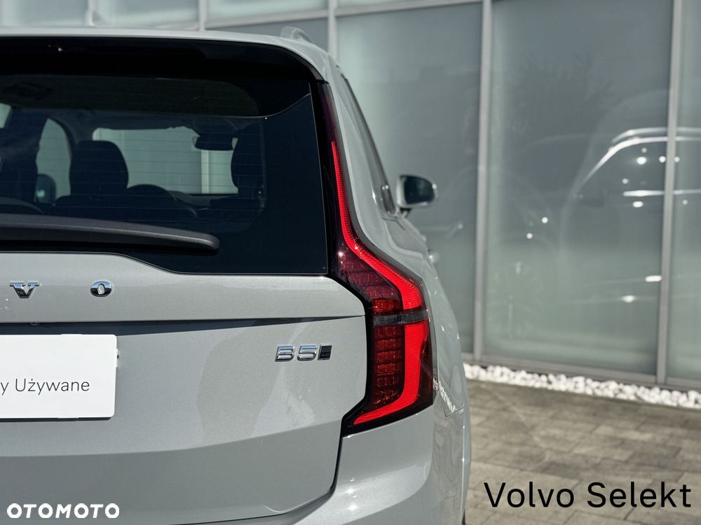 Volvo XC 90 - 40