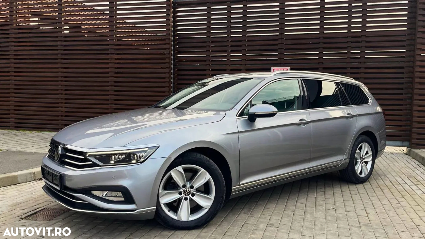 Volkswagen Passat Variant 2.0 TDI DSG Elegance - 4
