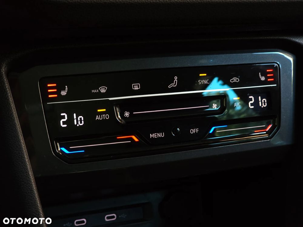 Volkswagen Tiguan 2.0 TDI SCR 4Mot Life DSG - 27