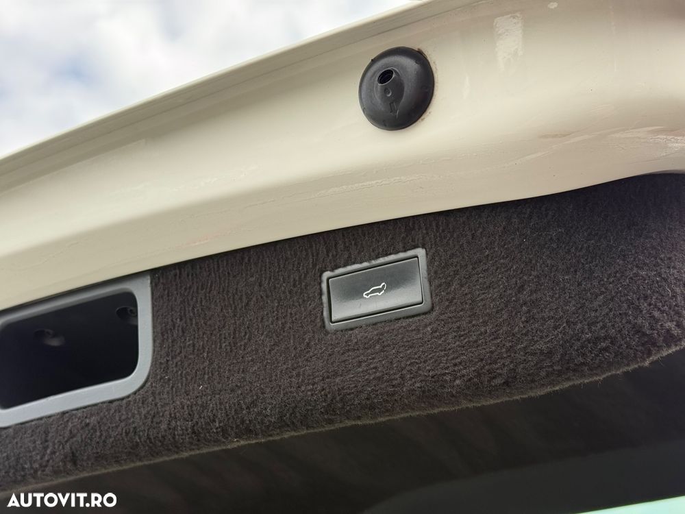 Porsche Cayenne - 19