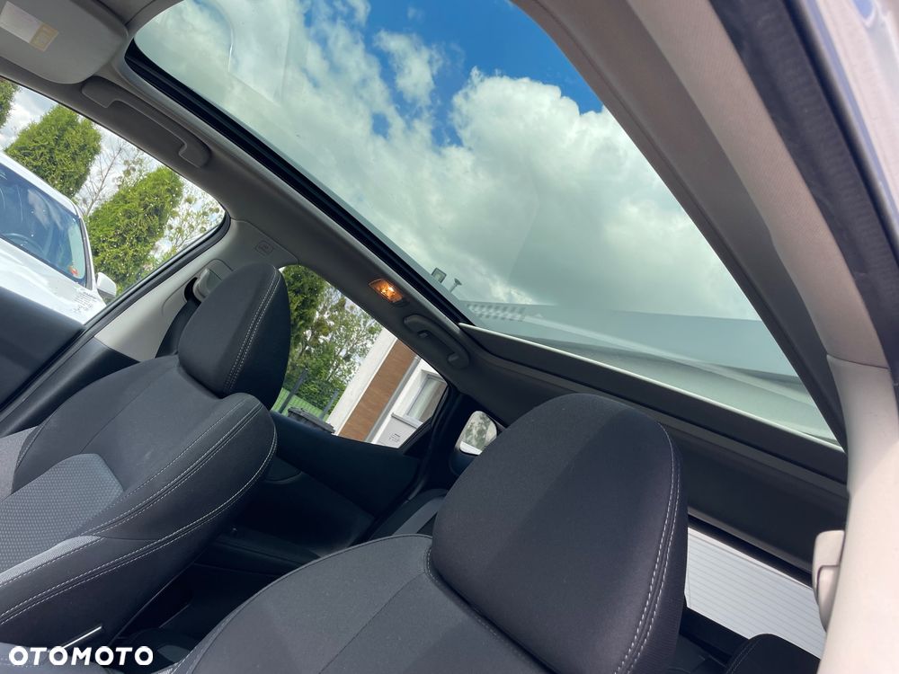 Nissan Qashqai 1.2 DIG-T N-Vision - 9