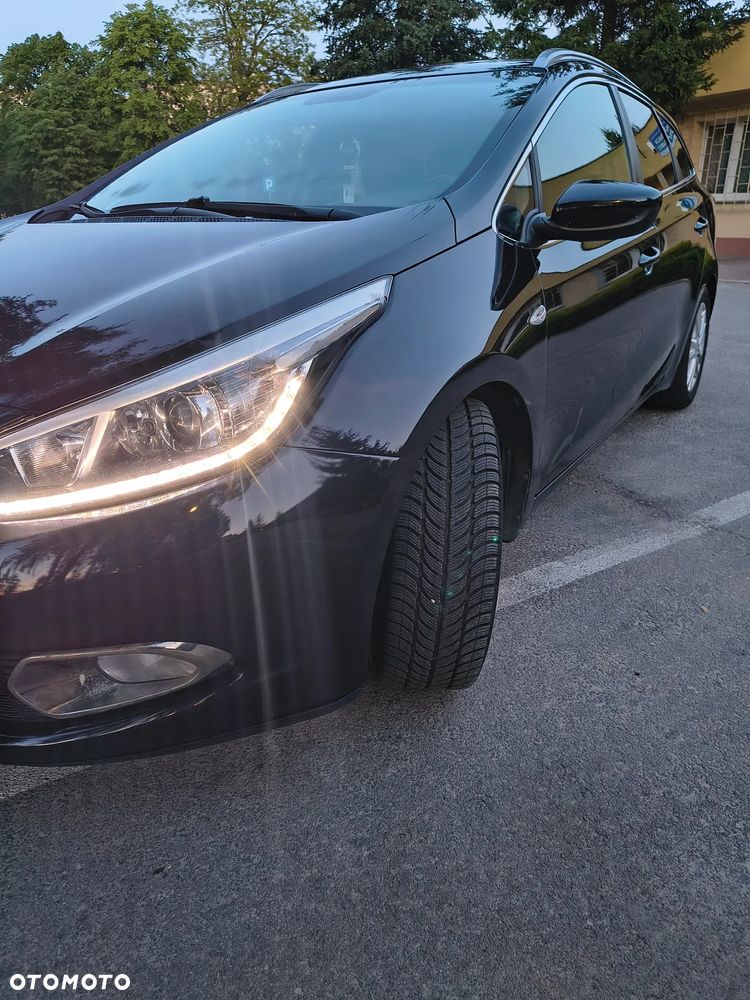 Kia Ceed 1.6 Crdi M Euro2012 - 8