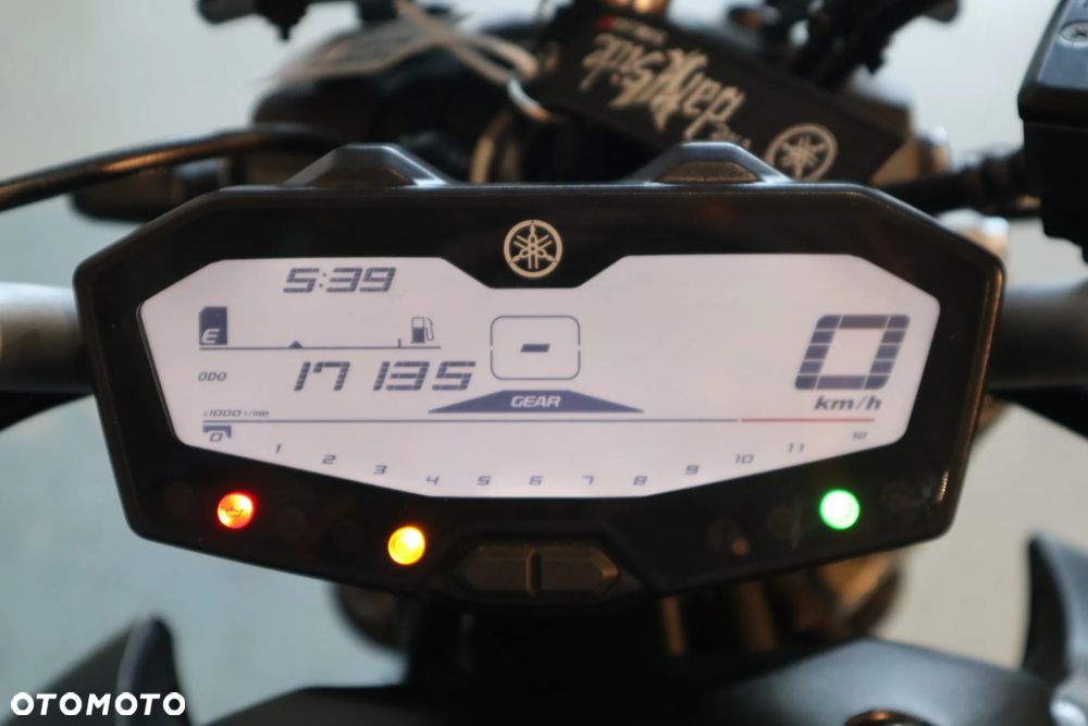 Yamaha MT - 12