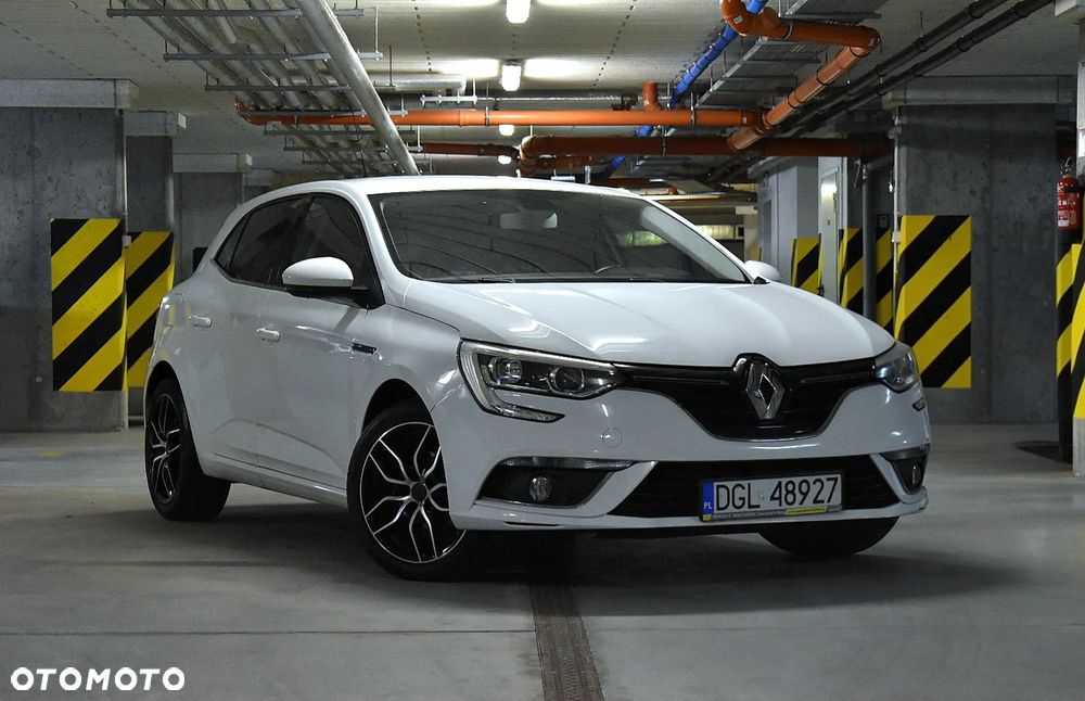 Renault Megane 1.6 SCe Life - 3