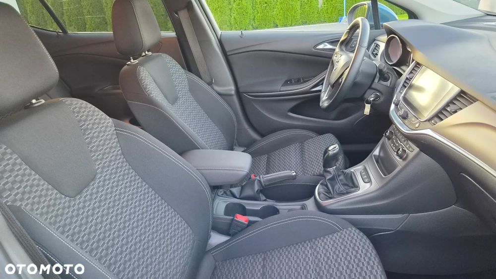 Opel Astra 1.6 CDTI DPF ecoFLEX Start/Stop Exklusiv - 9