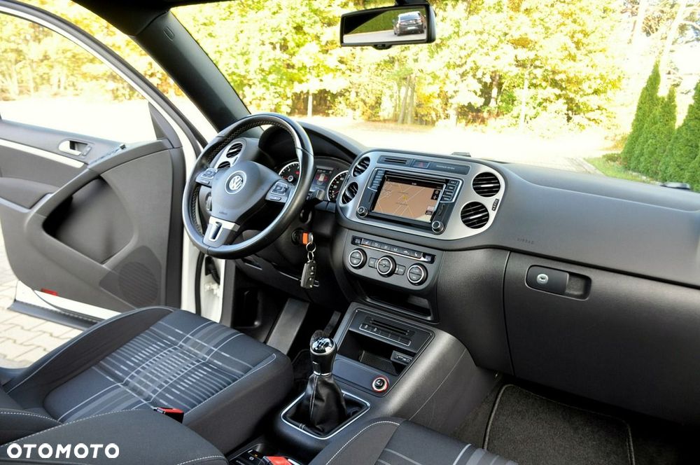 Volkswagen Tiguan - 26