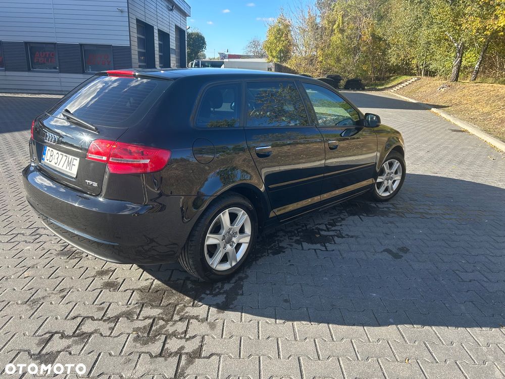 Audi A3 Sportback 1.2 TFSI Ambition - 4