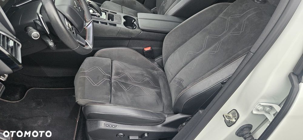 DS Automobiles DS 7 Crossback 1.6 PureTech GPF Performance Line + - 19