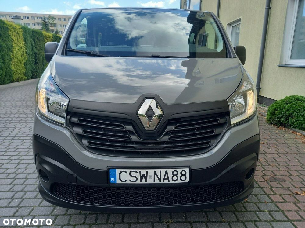 Renault Trafic - 15