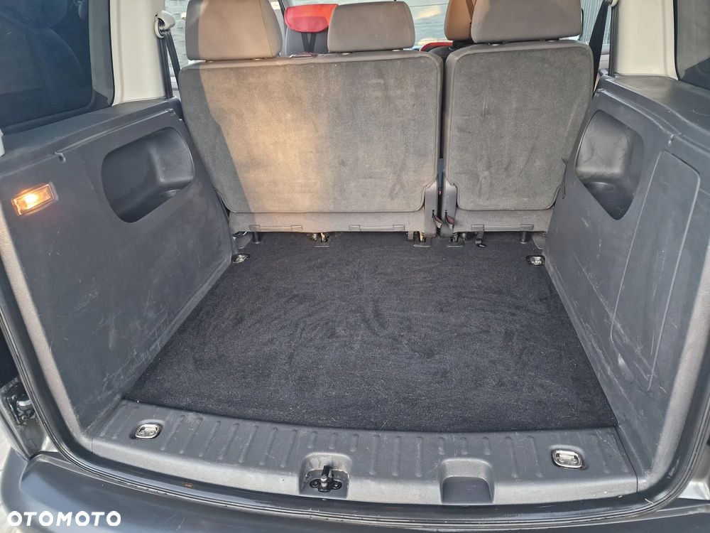 Volkswagen Caddy - 19