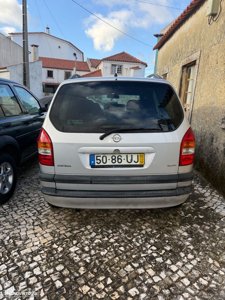 Opel Zafira 2.0 DTi Comfort - 6