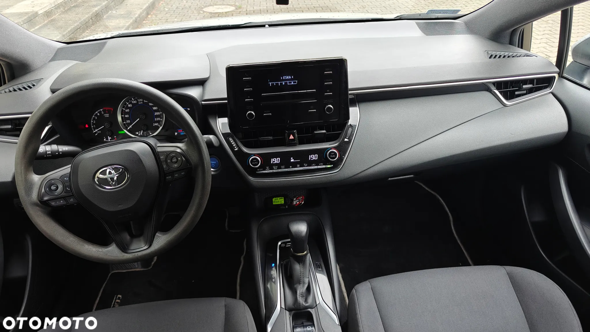 Toyota Corolla 1.8 Hybrid Comfort - 5