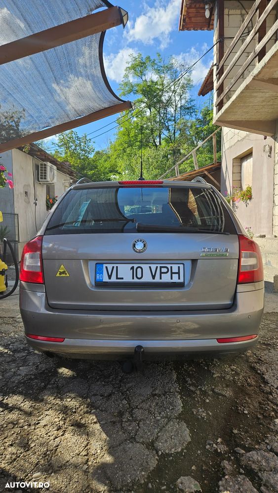 Skoda Octavia 1.6 TDI DPF GreenLine - 4