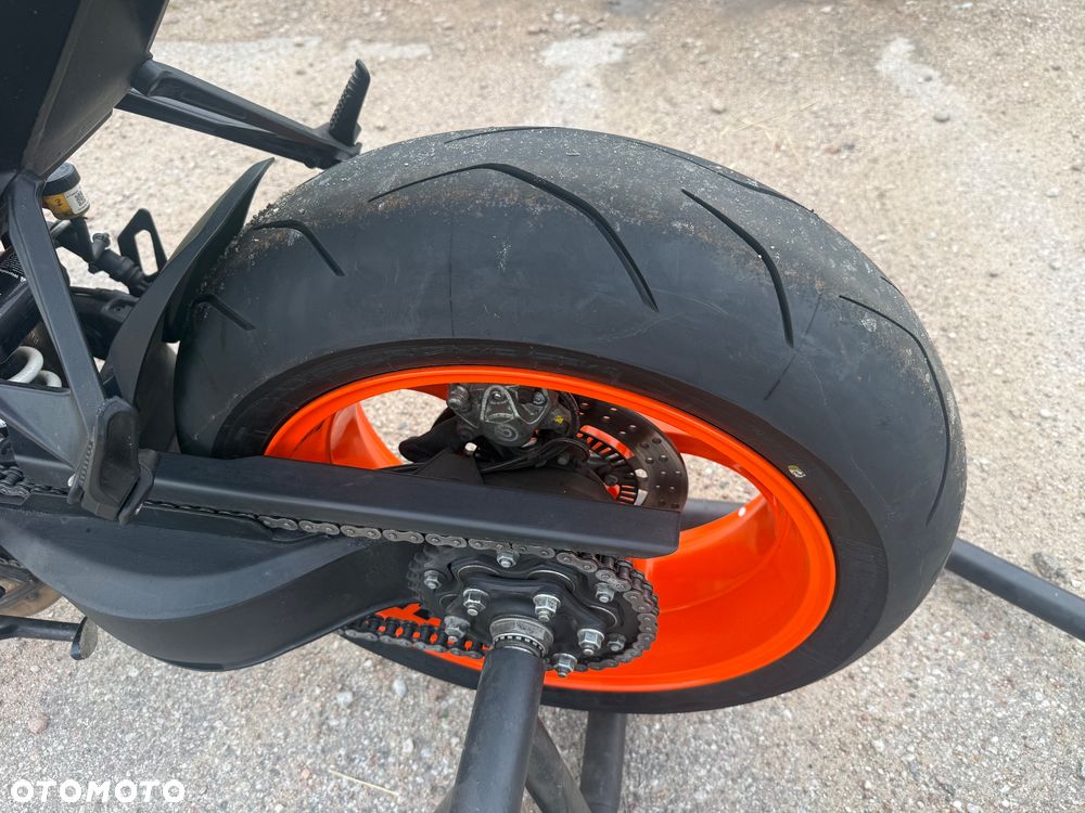 KTM Super Duke - 10