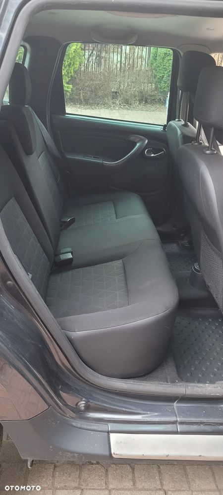 Dacia Duster 1.6 Laureate - 8