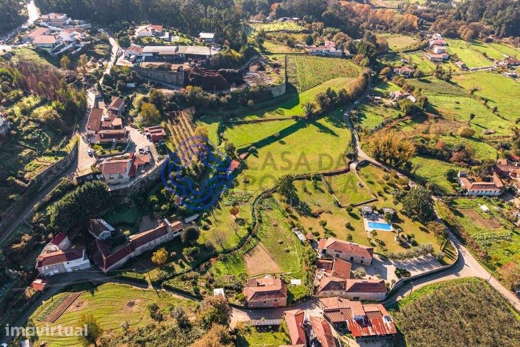 Venda de Quinta em Paço de Sousa com 11.000m2 - Grande imagem: 3/48