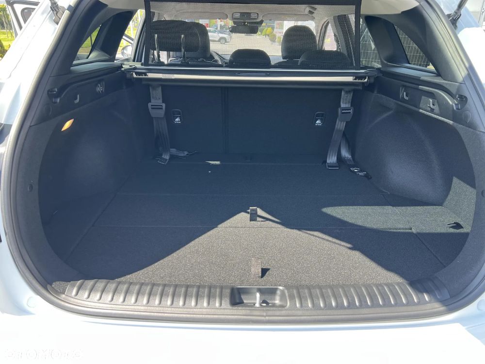 Kia Ceed 1.5 T-GDI Tribute - 17