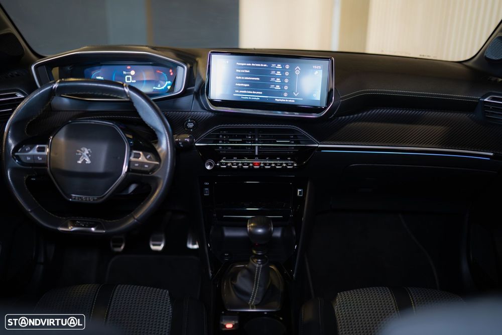 Peugeot 208 1.2 PureTech GT Line - 23