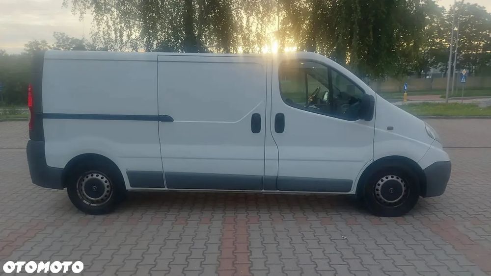 Opel Vivaro - 5