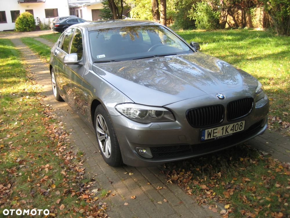 BMW F10 2011 photo 3