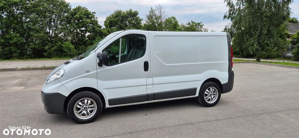 Renault Trafic - 19