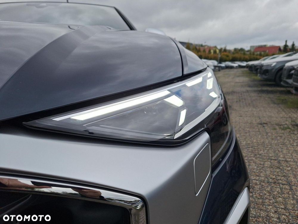 Audi SQ8 - 33