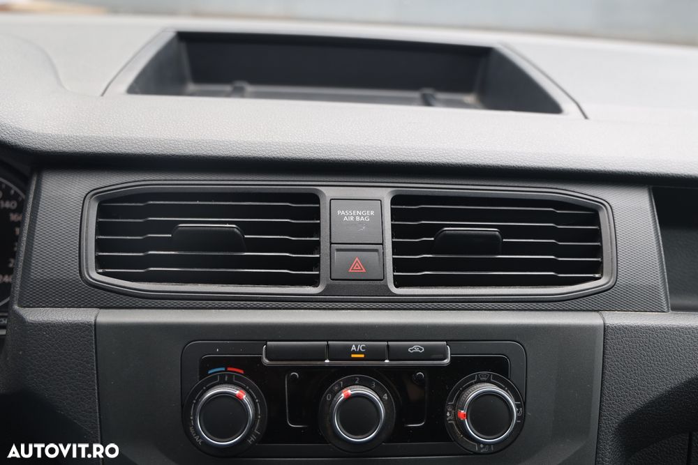 Volkswagen Caddy Maxi - 21