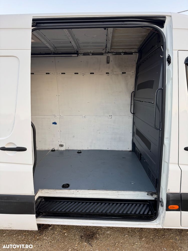 Mercedes-Benz Sprinter - 8