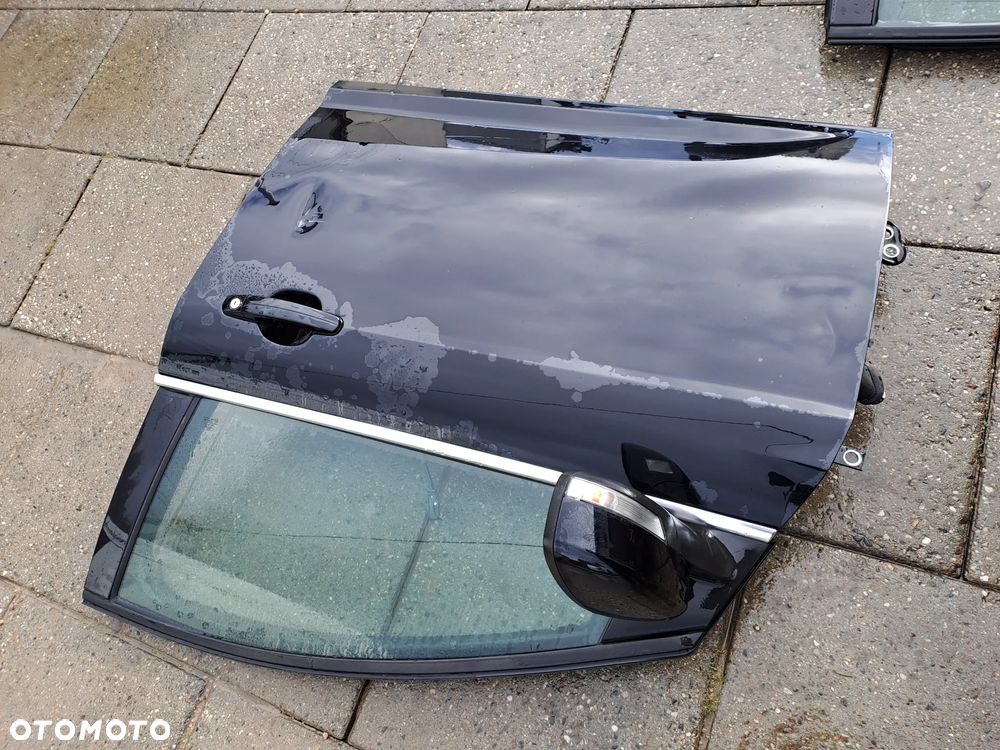 Ford Fokus MK3 HB 5D klapa bagażnika kod lakieru FB Panther Black Metalik - 19