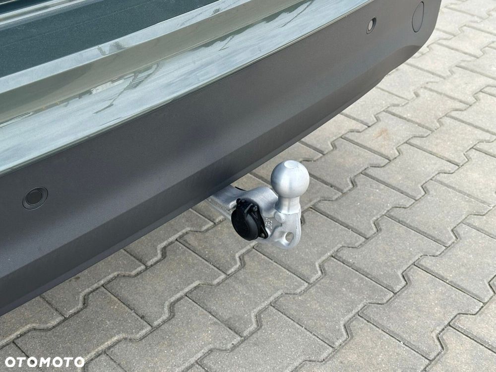 Volkswagen Tiguan - 9