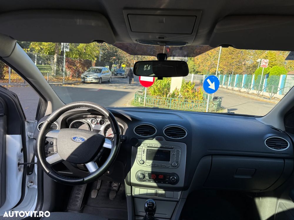 Ford Focus 1.6 TDCi Anniversary - 27