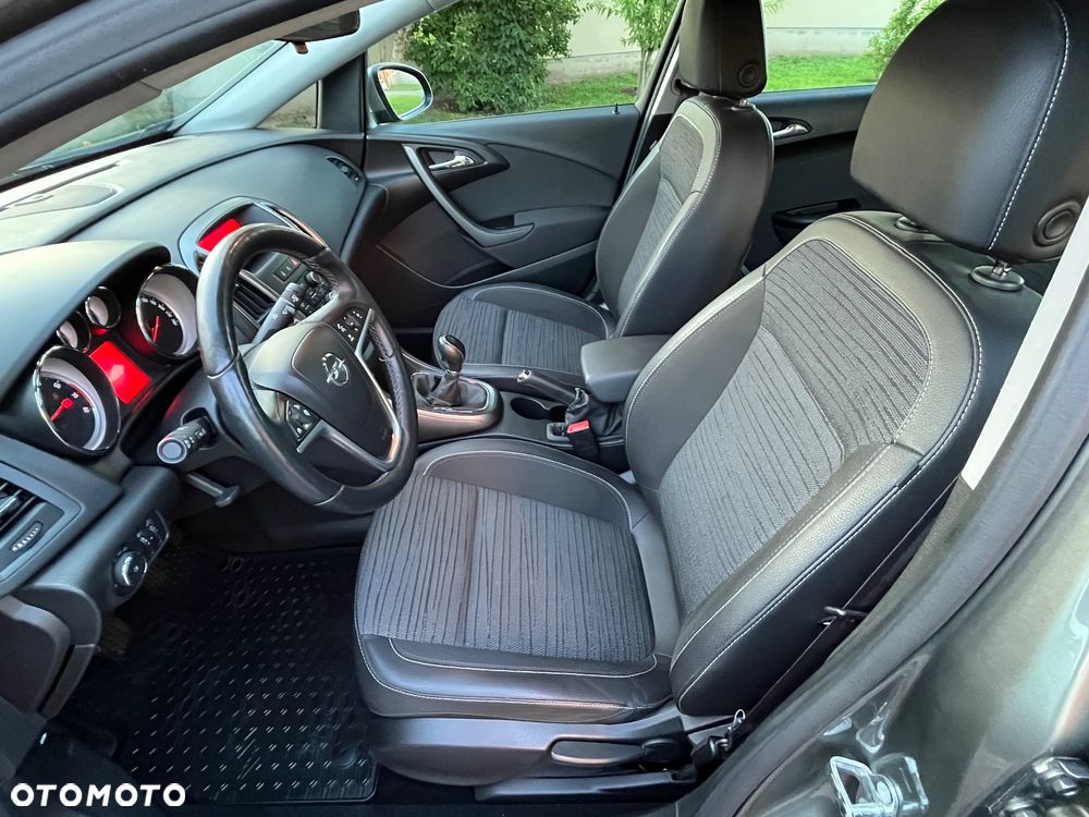 Opel Astra 1.6 Active EU6 - 21