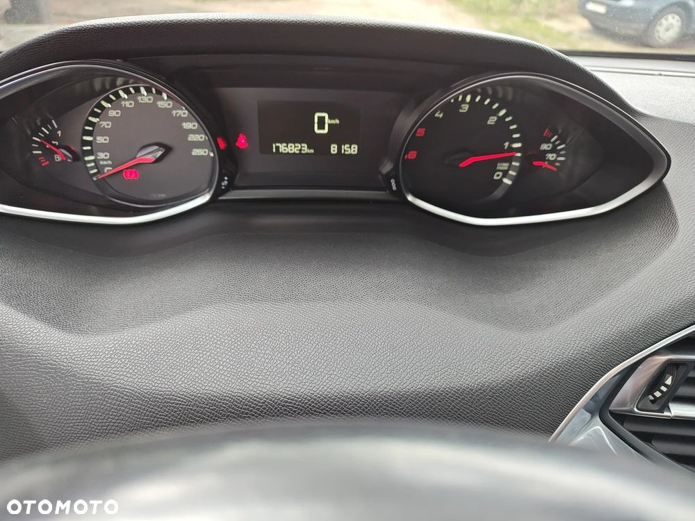 Peugeot 308 1.6 BlueHDi Active S&S - 4