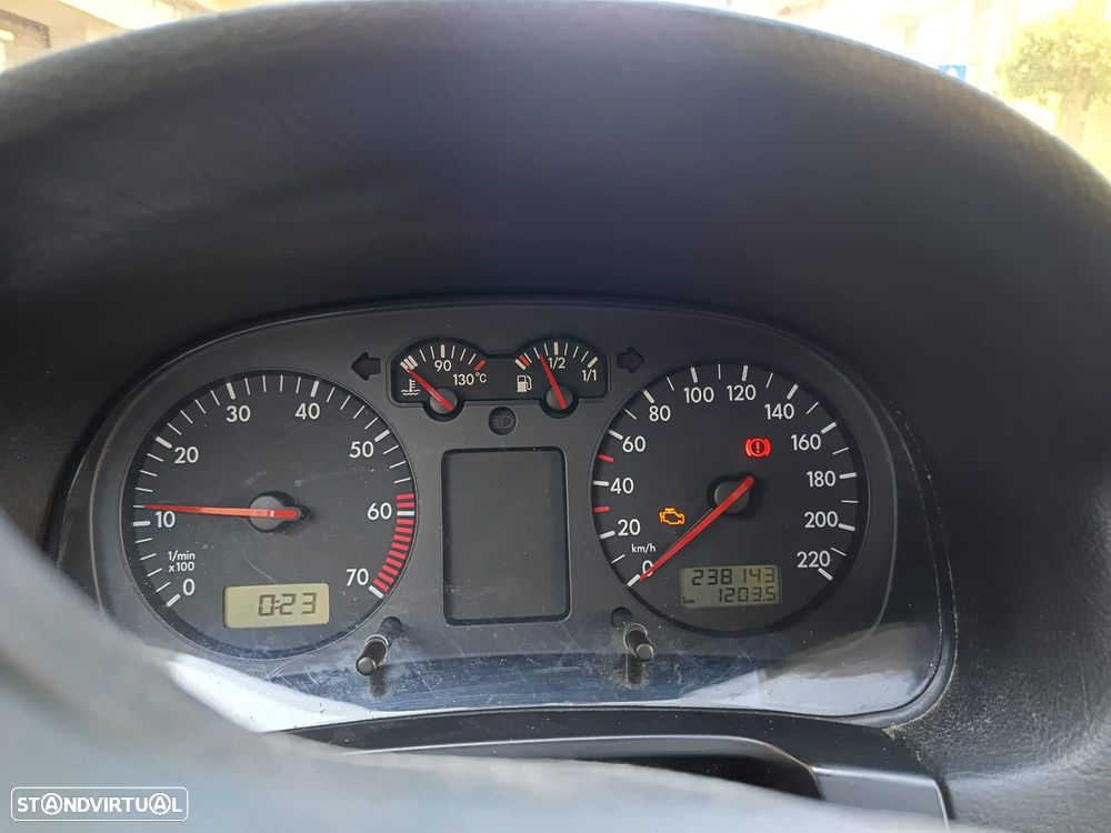 VW Golf 1.4i Confort - 3