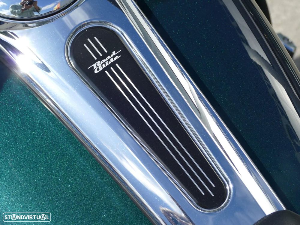 Harley-Davidson FL - 15