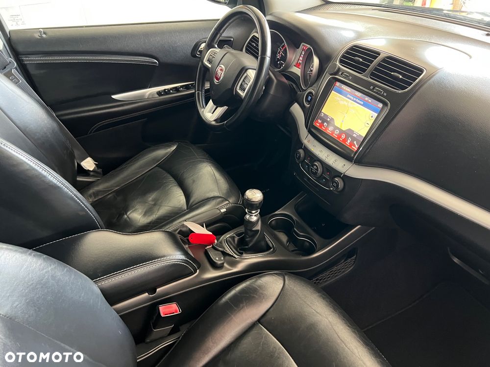 Fiat Freemont 2.0 Multijet Lounge - 25