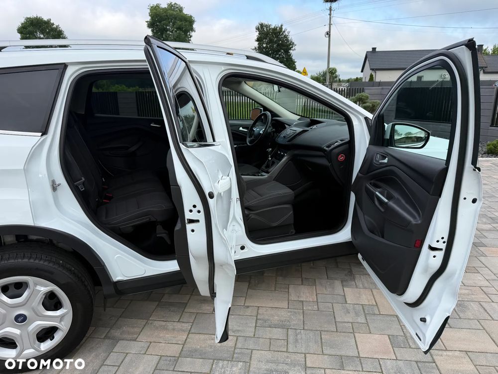 Ford Kuga 1.6 EcoBoost 2x4 Individual - 33