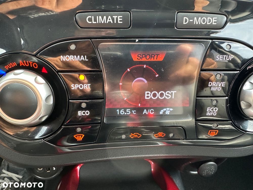 Nissan Juke 1.6 T Tekna - 15