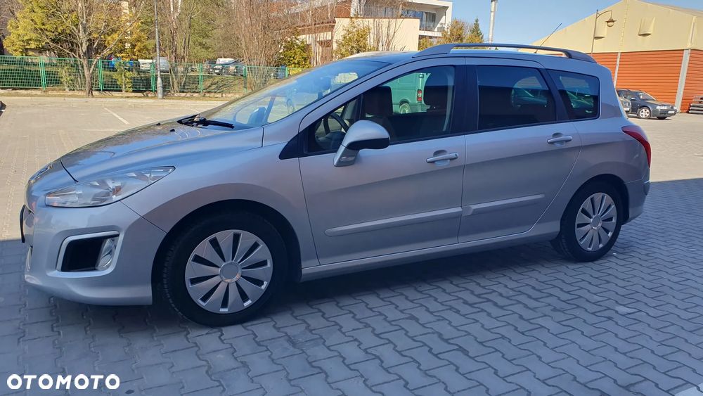 Peugeot 308 1.6 HDi Premium Plus - 6